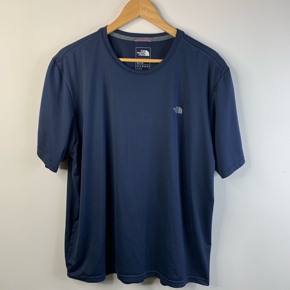 Men’s. The North Face T-shirt. XL